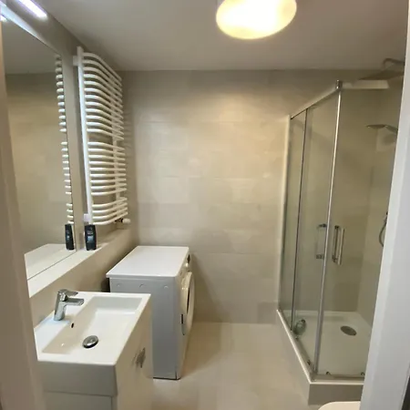 Apartment Madalinskiego *