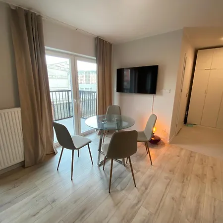 Madalinskiego Apartment *